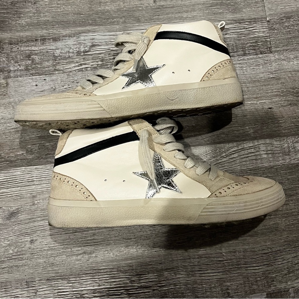 Shu Shop, women’s size 9, like new condition